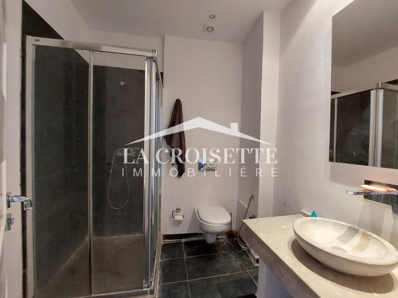 Appartement S+3 meublé à Gammarth